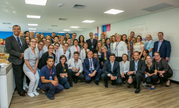 Colaborador_Restaurante_Moinhos