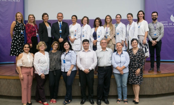 Diretorias do Coren e do Hospital Moinhos de Vento