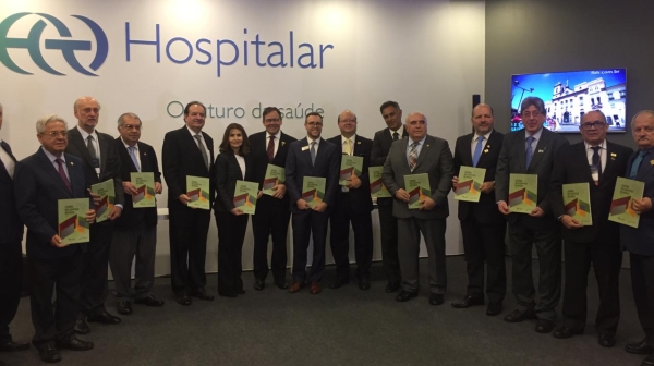 A publicação é uma parceria entre CNSaúde e FBH