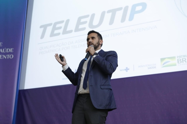 Palestras ocorreram no Hospital Moinhos de Vento