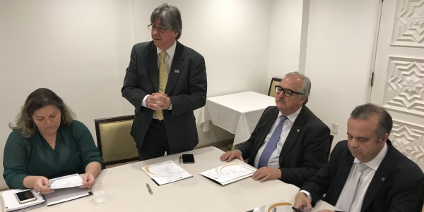 Presidente da FEHOSUL, Cláudio Allgayer