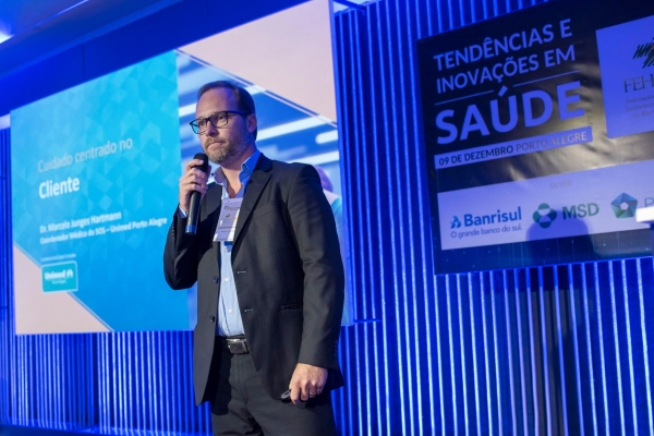 Cuidado centrado no cliente implementado pela Unimed Porto Alegre foi tema de palestra em evento da FEHOSUL AHRGS e SINDIHOSPA_