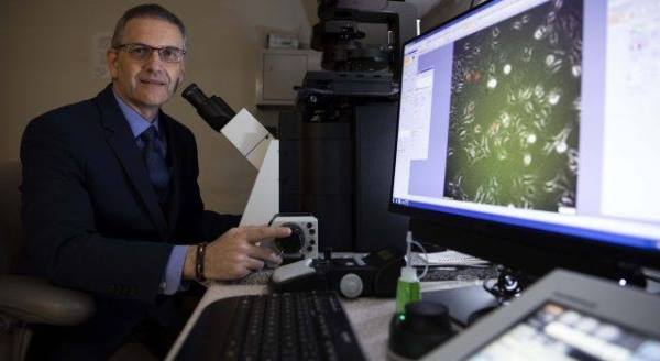 George Vasmatzis em laboratório da Mayo