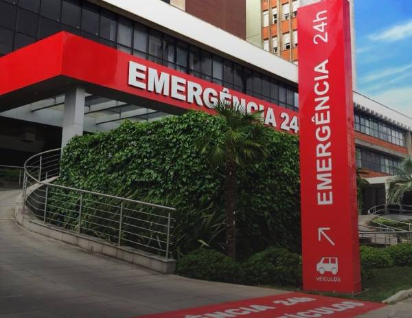 Emergencia_Maededeus