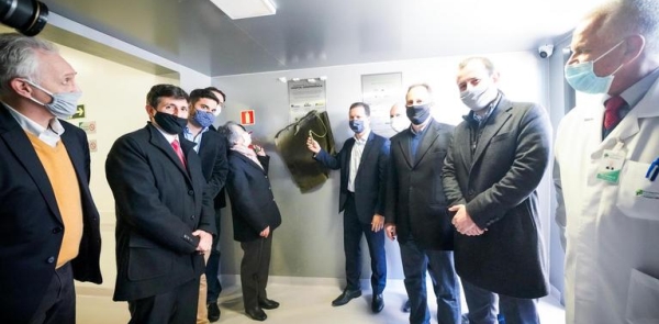 Novo Hospital SUS construído em apenas 30 dias inicia operação em Porto Alegre-