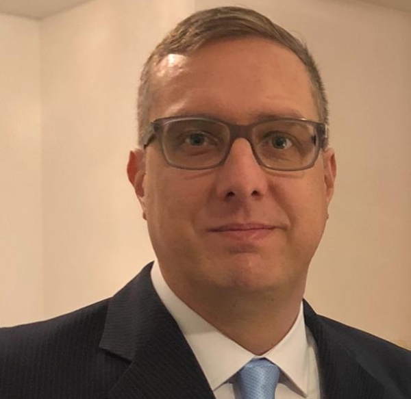 Especialista estima pico da Covid em Porto Alegre no final de agosto e alerta para a possível escassez de leitos