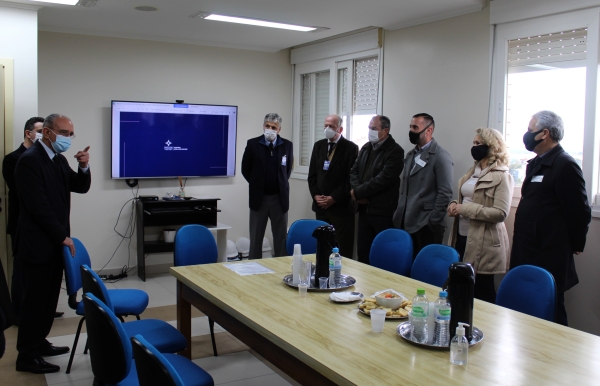 Santa Casa inicia ampliação da nova UTI no Hospital Dom João Becker--