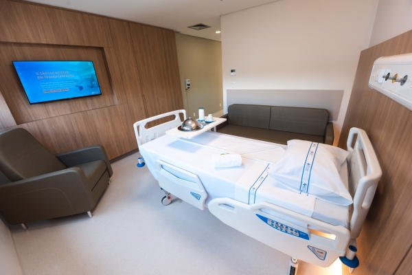Hospital São Lucas da PUCRS inaugura nova unidade de internação privativa denominada L’Hermitage