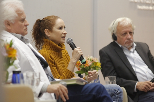 A defesa da ciência e a necessidade de desenvolver habilidades para enfrentar a desinformação--