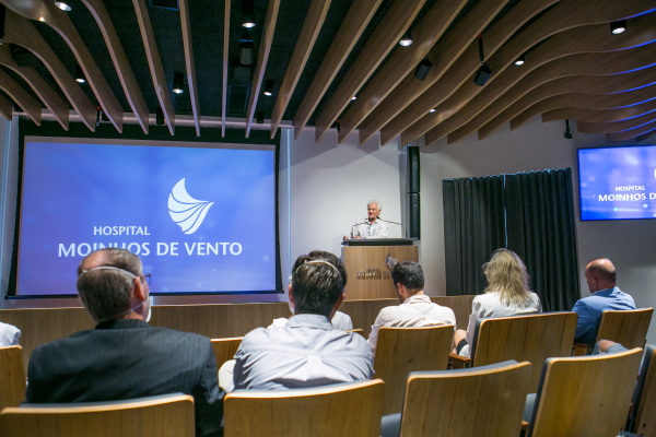 Grand Round do Hospital Moinhos aborda novas tecnologias aplicadas à saúde-