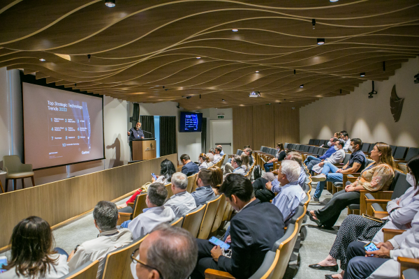Grand Round do Hospital Moinhos aborda novas tecnologias aplicadas à saúde--