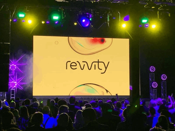 Revvity, spin-off da PerkinElmer, chega ao mercado de soluções científicas--